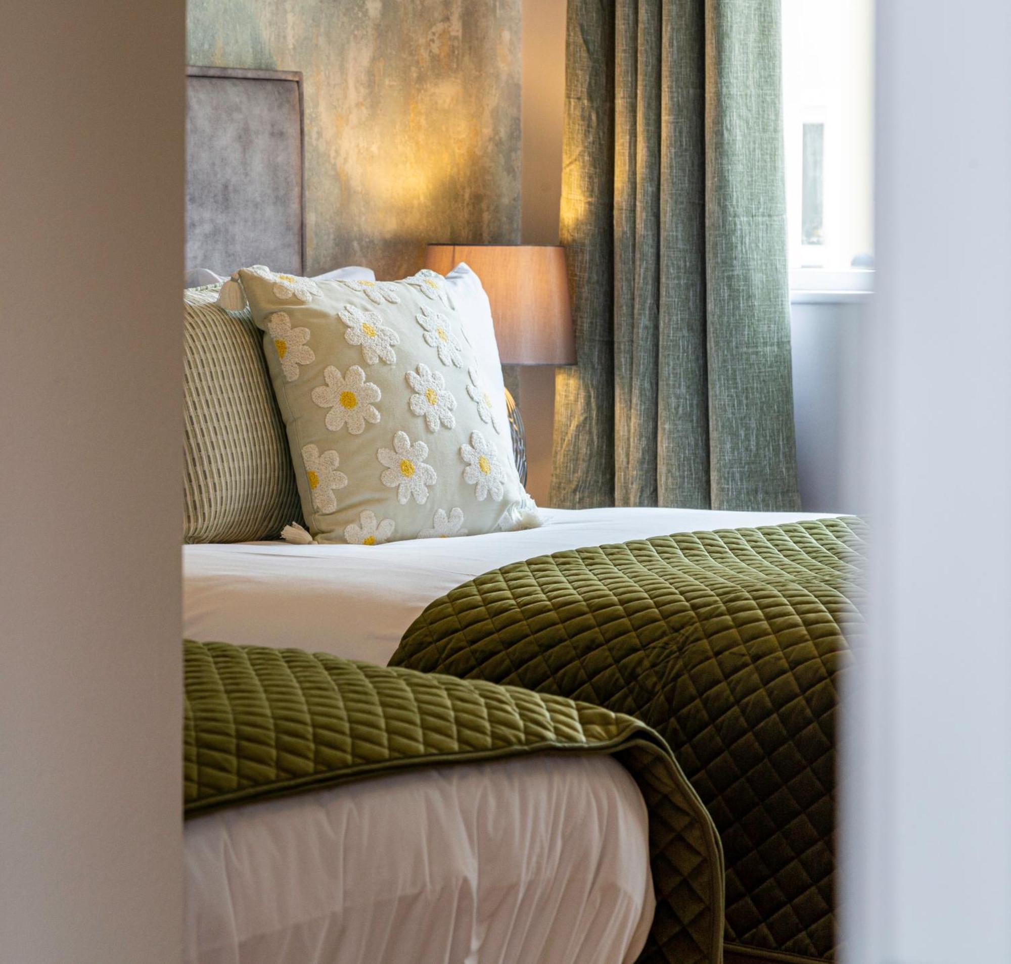 No 1 Killarney Holiday Village Vacation Home Экстерьер фото
