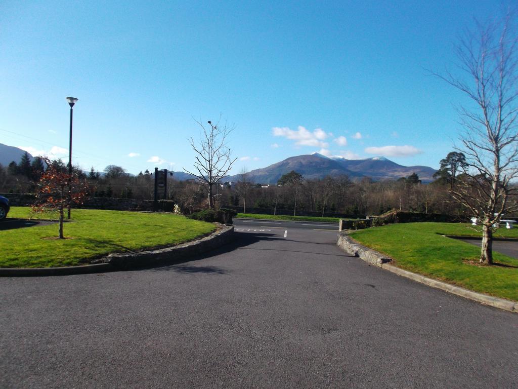 No 1 Killarney Holiday Village Vacation Home Экстерьер фото